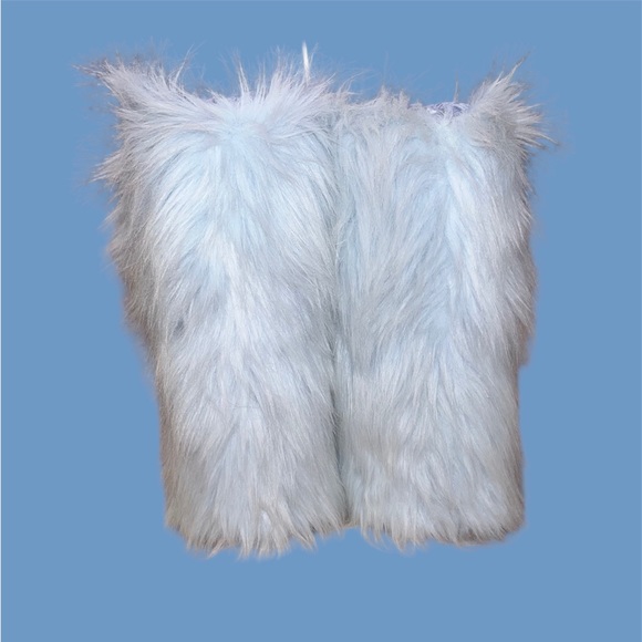 Icy blue yeti Roxy boots - Picture 2 of 2